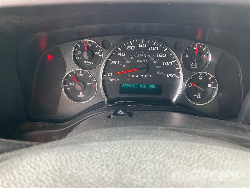 GMC Savana G3500 4x2 Van Truck ボックスボディー、ウイング、箱車