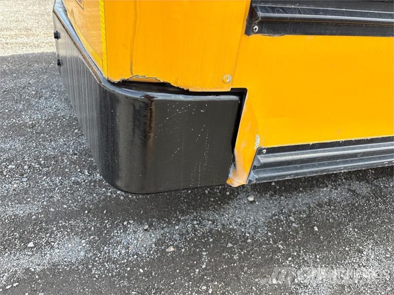 GMC Savana G4500 4x2 36-Seat School Bus Mikroautobusai
