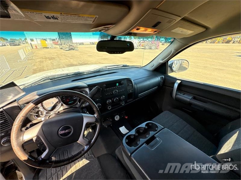 GMC Sierra 1500 Inne