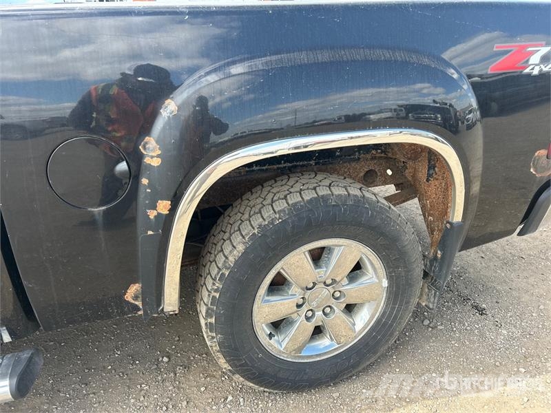 GMC Sierra 1500 Other