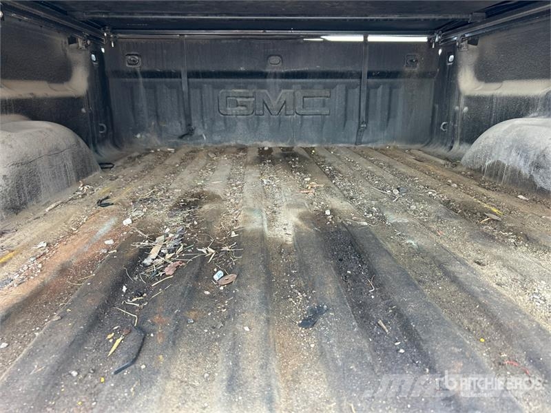 GMC Sierra 1500 Muu