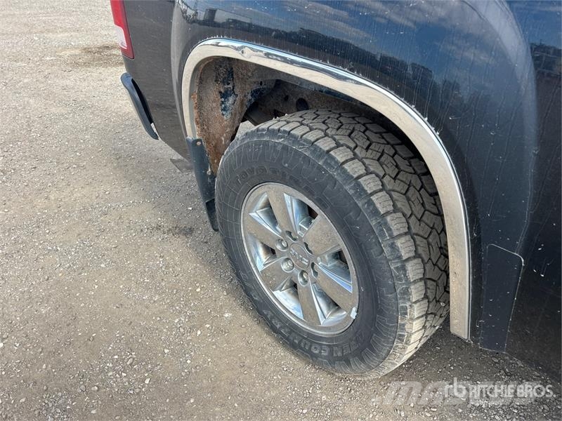 GMC Sierra 1500 Other