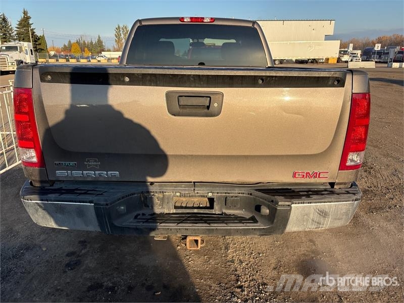 GMC Sierra 1500 其他