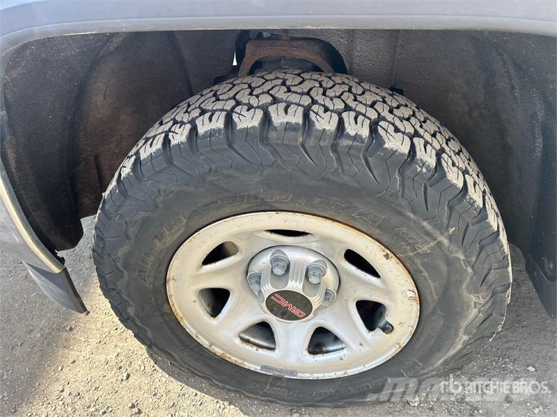 GMC Sierra 1500 Inne