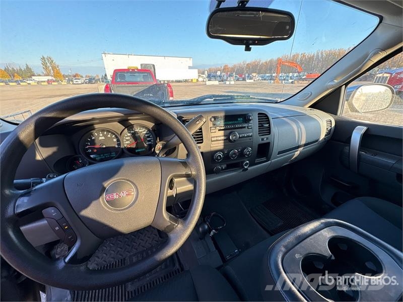 GMC Sierra 1500 其他