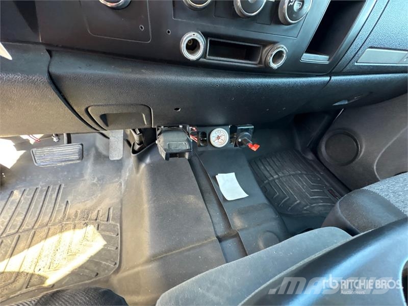 GMC Sierra 1500 Inne