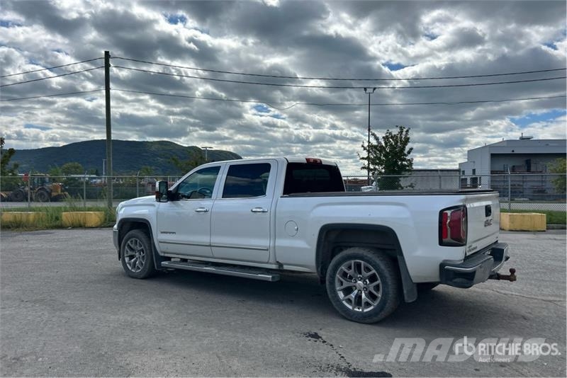 GMC Sierra 1500 Muu