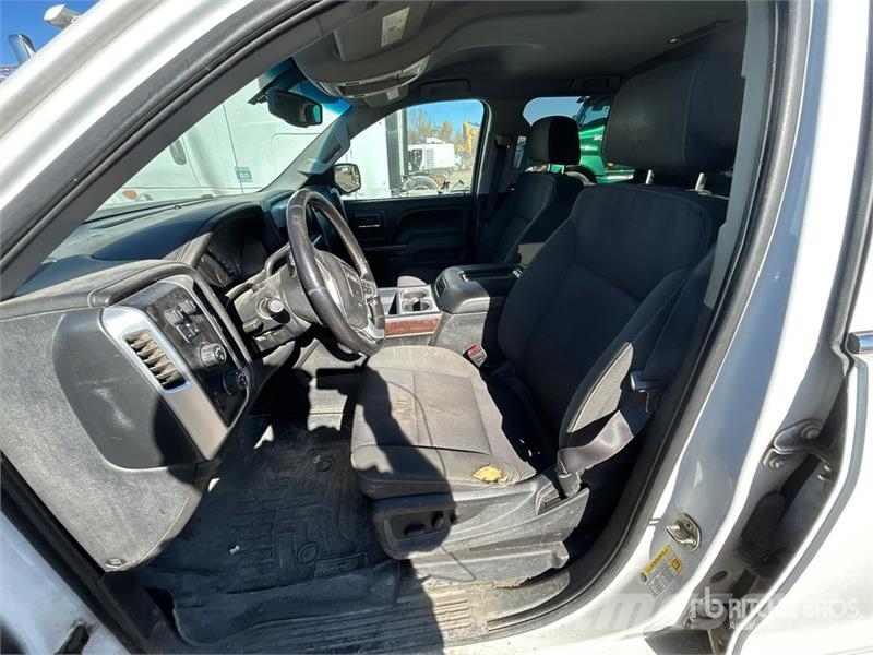 GMC Sierra 1500 Muu