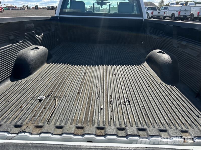 GMC Sierra 1500 Inne