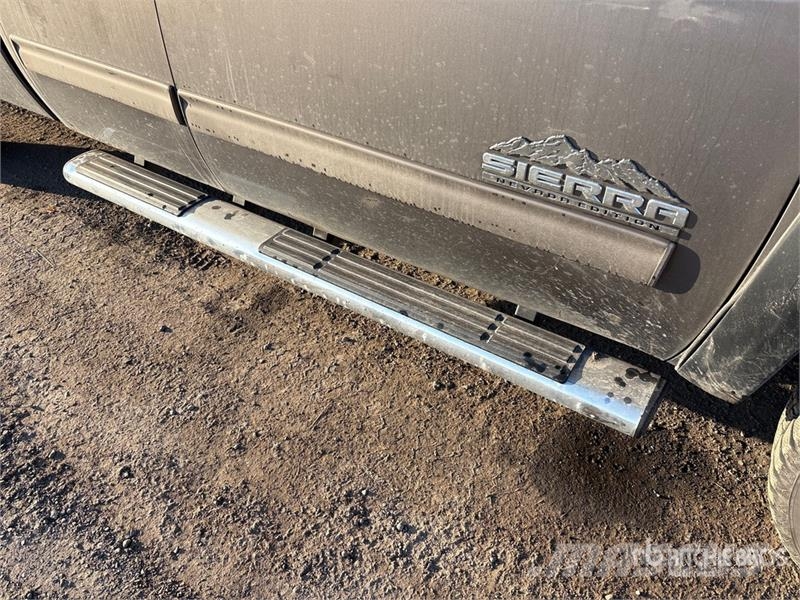 GMC Sierra 1500 其他