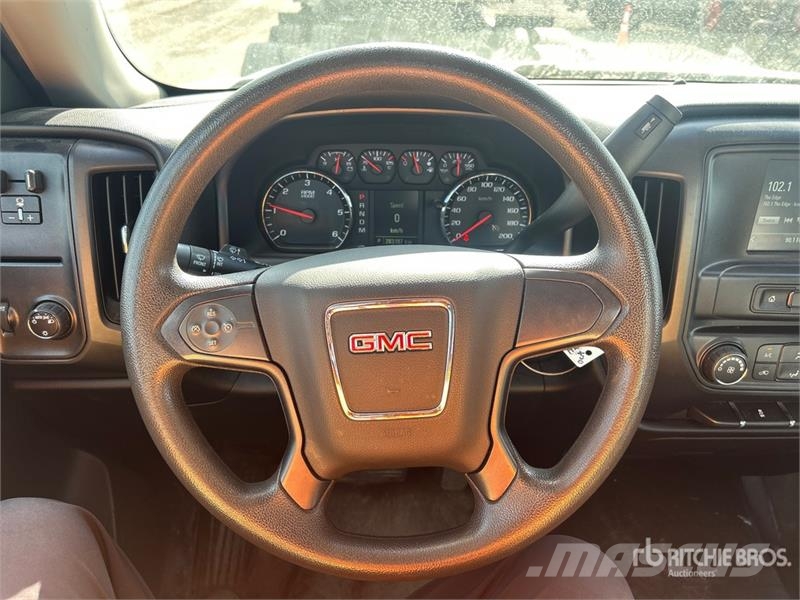 GMC Sierra 1500 Inne