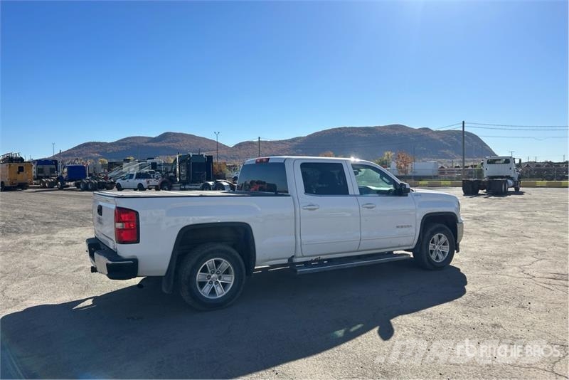 GMC Sierra 1500 Muu