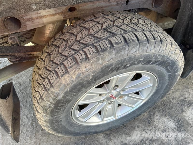 GMC Sierra 1500 Muu
