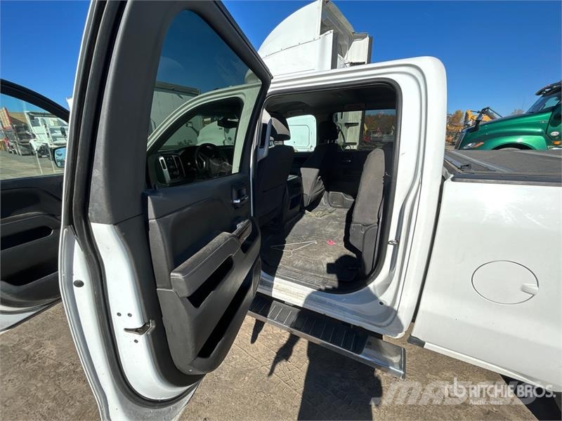 GMC Sierra 1500 Muu