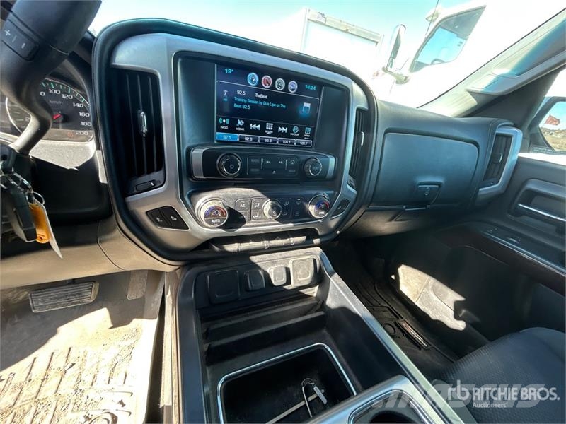 GMC Sierra 1500 Muu