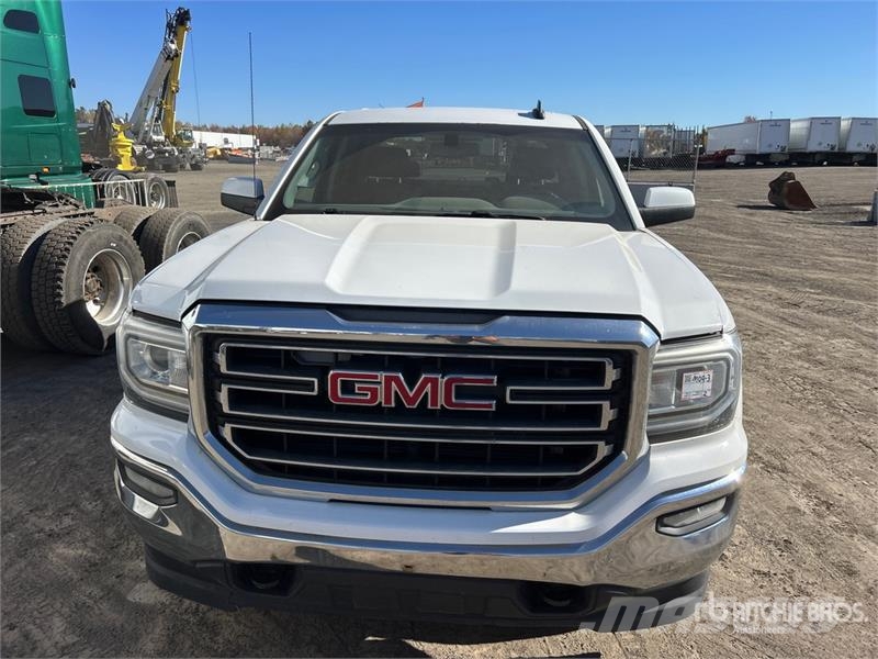 GMC Sierra 1500 Muu