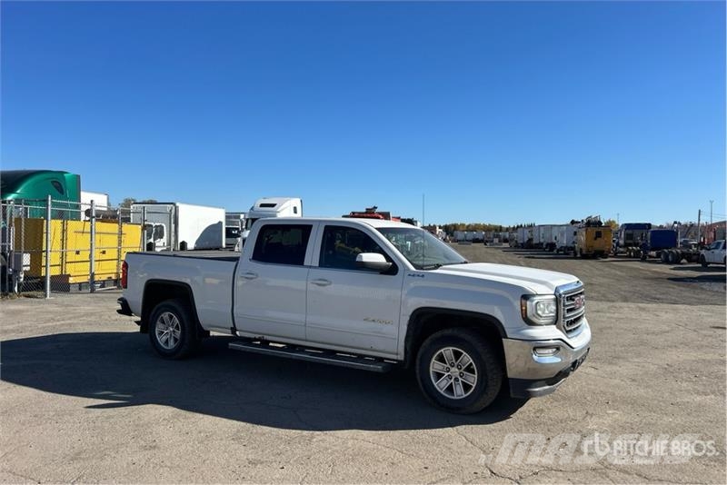 GMC Sierra 1500 Muu