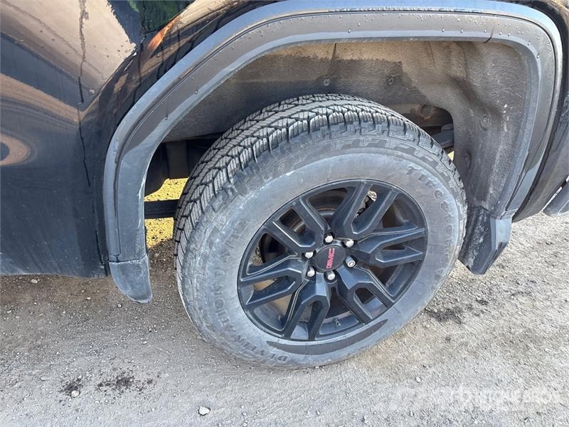 GMC Sierra 1500 其他