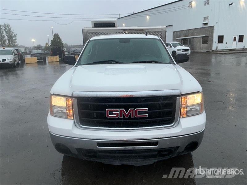 GMC Sierra 1500 4x2 Food Concession Truck (Inoperable) Ostali kamioni