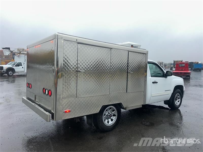 GMC Sierra 1500 4x2 Food Concession Truck (Inoperable) Ostali kamioni