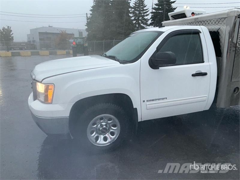 GMC Sierra 1500 4x2 Food Concession Truck (Inoperable) Ostali kamioni