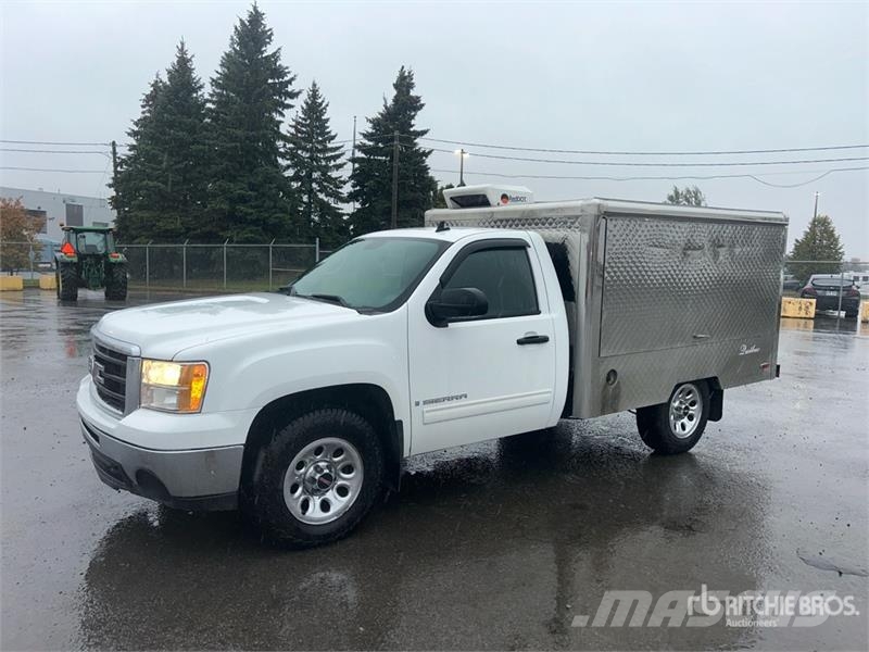 GMC Sierra 1500 4x2 Food Concession Truck (Inoperable) Ostali kamioni
