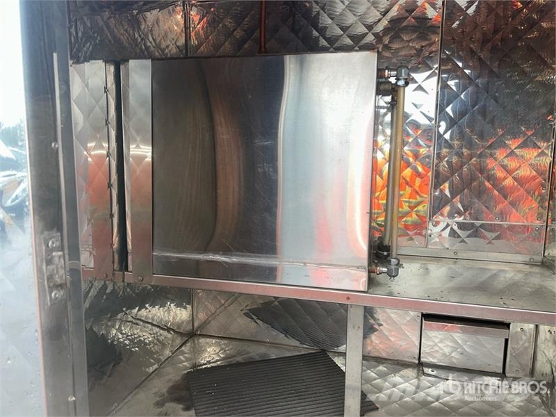 GMC Sierra 1500 4x2 Food Concession Truck (Inoperable) Ostali kamioni