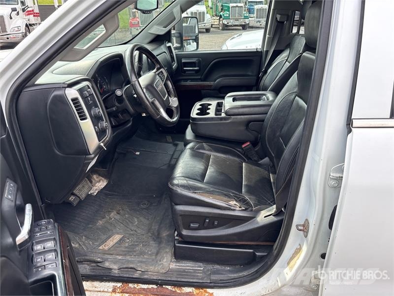 GMC Sierra 2500 其他