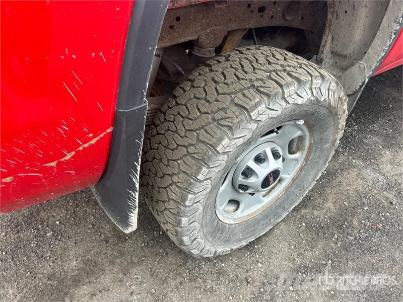 GMC Sierra 2500 Прочие фургоны
