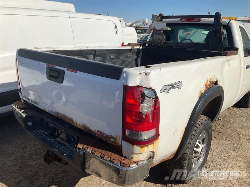 GMC Sierra 2500 其他