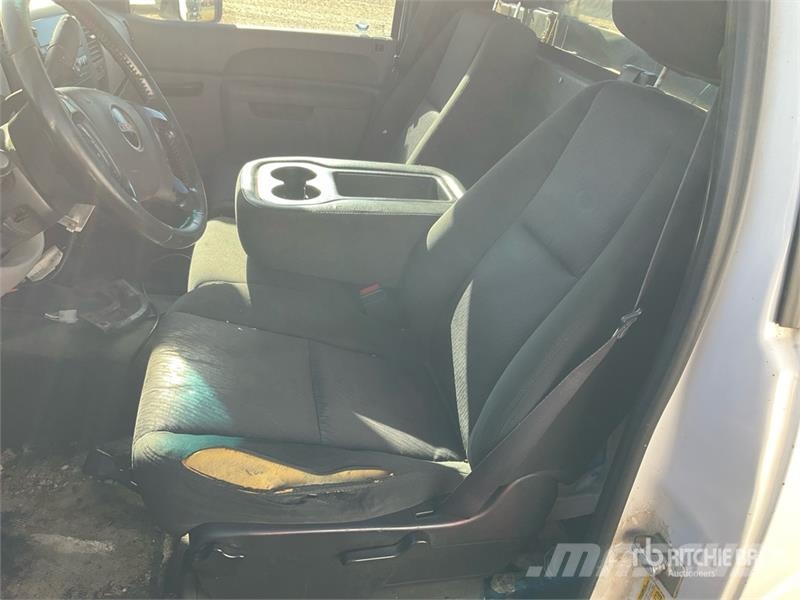GMC Sierra 2500 其他