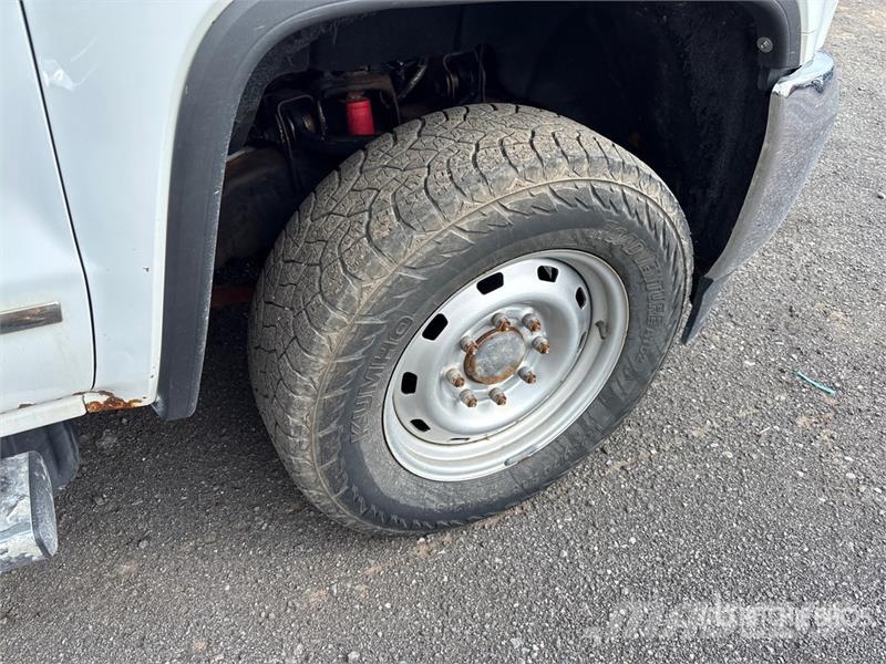 GMC Sierra 2500 其他