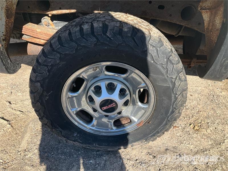GMC Sierra 2500 其他