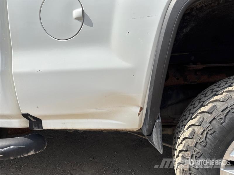 GMC Sierra 2500 Andere Transporter