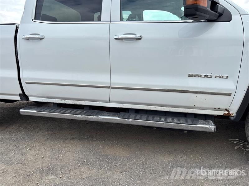 GMC Sierra 2500 其他