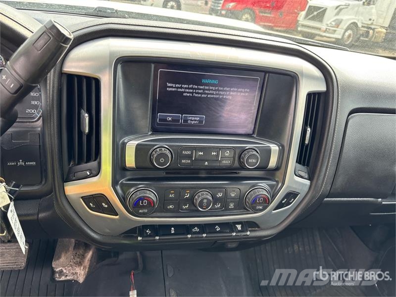 GMC Sierra 2500 其他