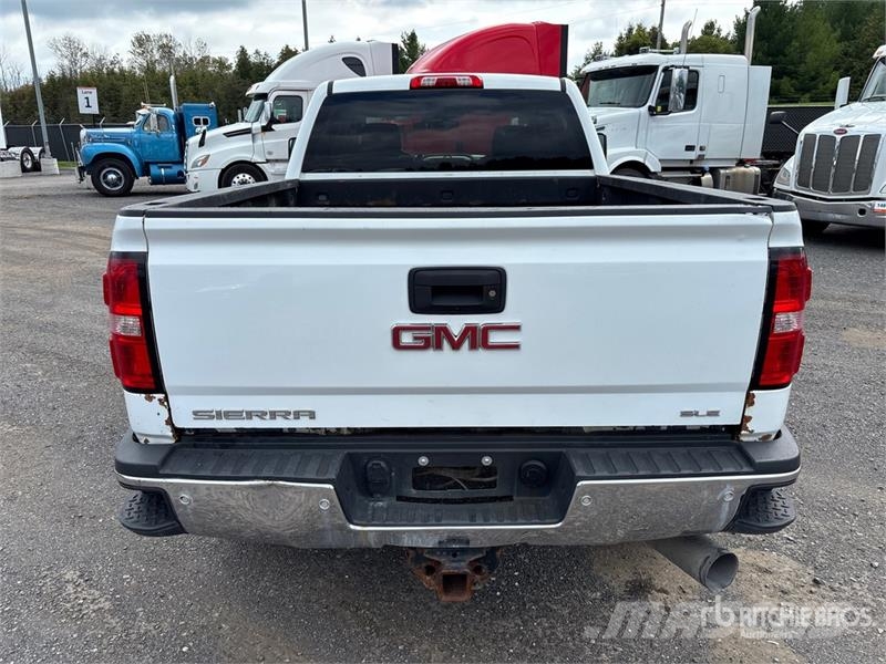 GMC Sierra 2500 Andere Transporter