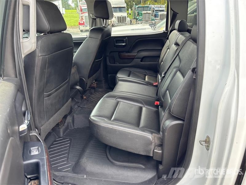 GMC Sierra 2500 其他