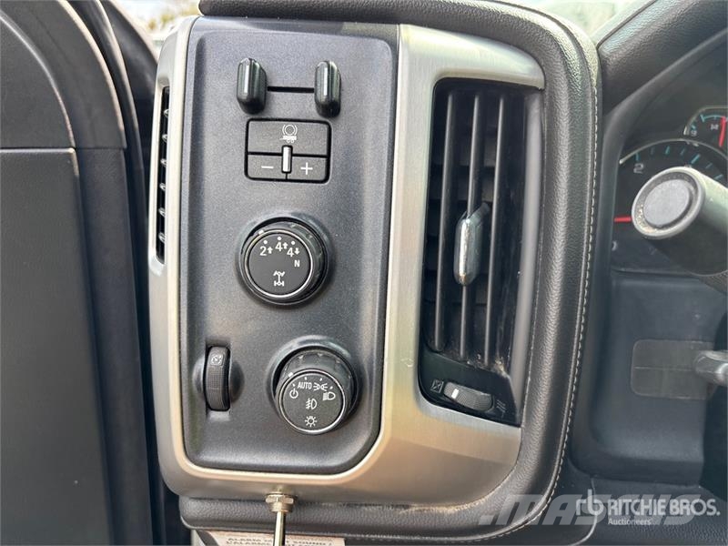 GMC Sierra 2500 其他