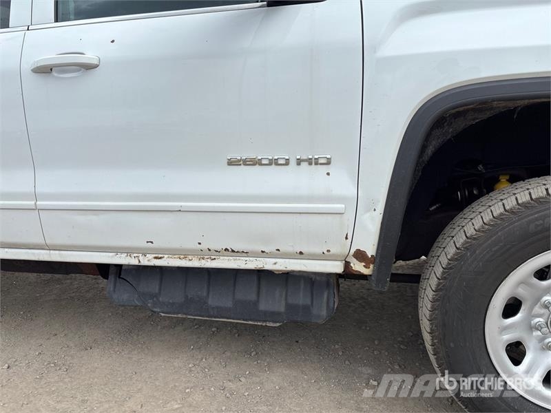 GMC Sierra 2500 Andere Transporter