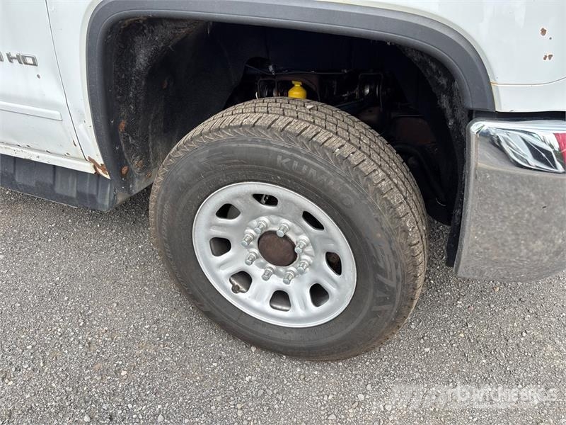 GMC Sierra 2500 Andere Transporter