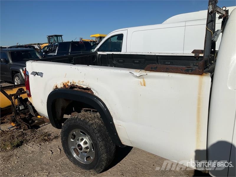GMC Sierra 2500 其他