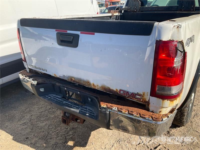 GMC Sierra 2500 其他
