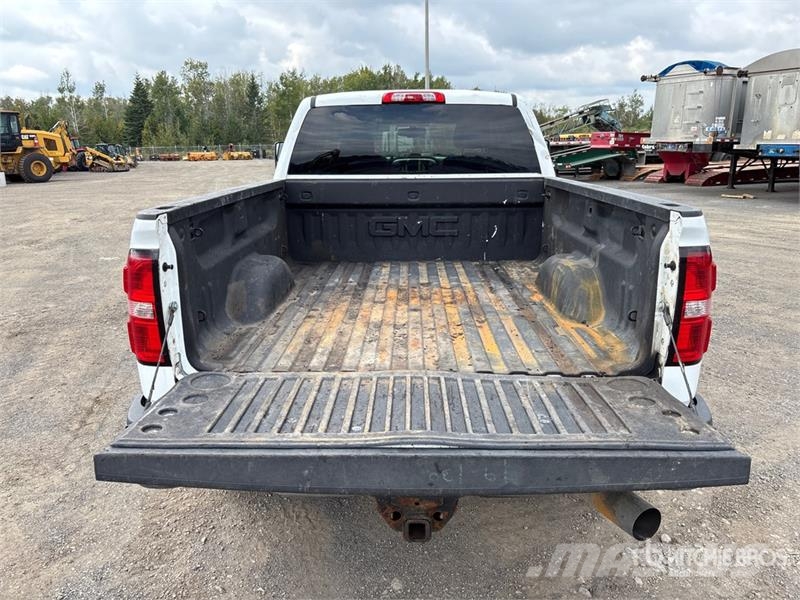 GMC Sierra 2500 其他