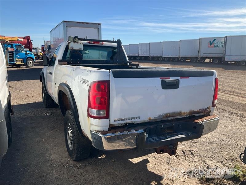 GMC Sierra 2500 其他