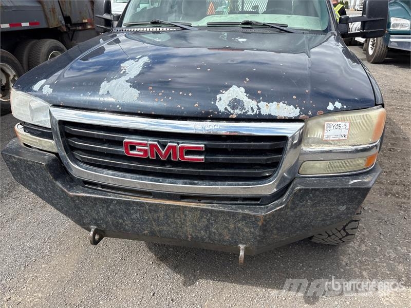 GMC Sierra 2500 4x2 Flatbed Truck Madelautod