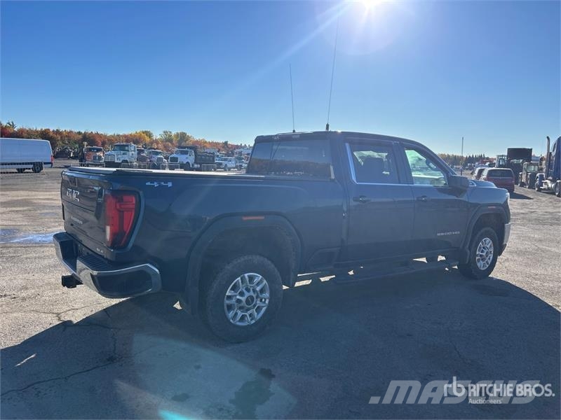 GMC Sierra 2500HD Další