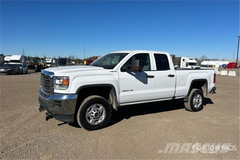 GMC Sierra 2500HD Andere Transporter