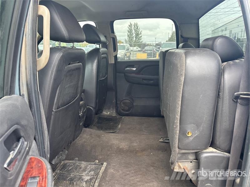 GMC Sierra 2500HD Andere Transporter