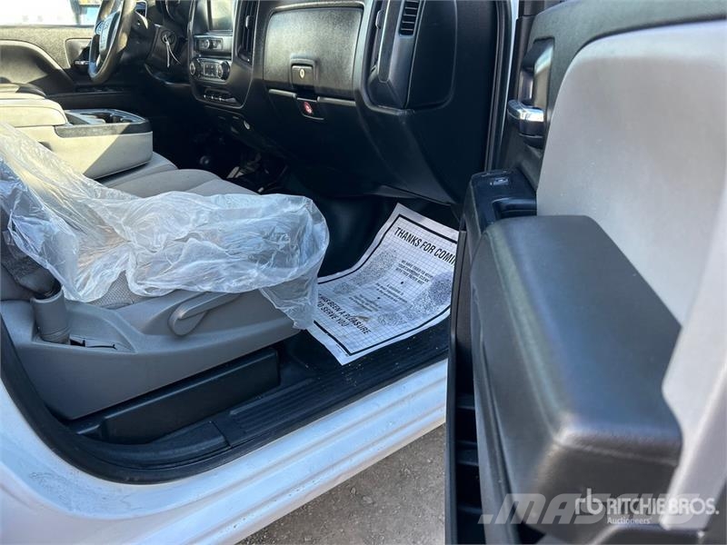 GMC Sierra 2500HD Andere Transporter